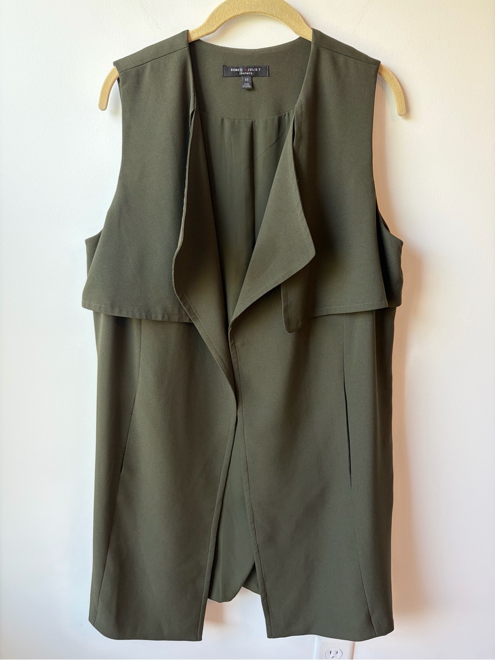 Romeo & Juliet Couture Olive Green Sleeveless Vest